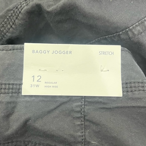 American Eagle Black Stretch Baggy Jogger High Rise Cargo Utility Pants NWT P - Picture 8 of 8